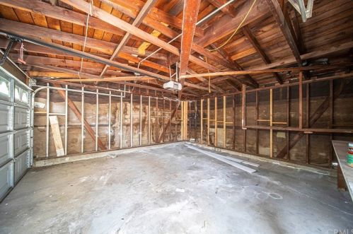 6041 Benmore St, Long Beach CA  90815-1408 exterior