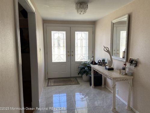 11 Kilmer Dr, Morganville, NJ 07751-1557