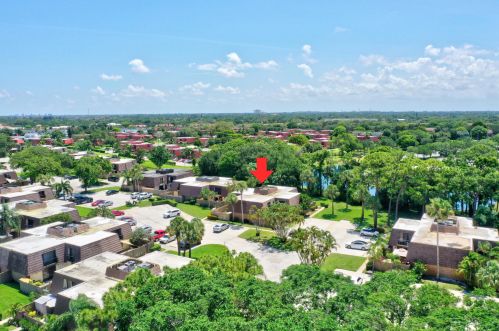 1312 13th Ct, West Palm Beach FL  33410-5111 exterior