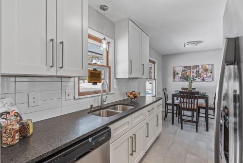 2700 2nd St, Saint Paul, MN 55109-1814