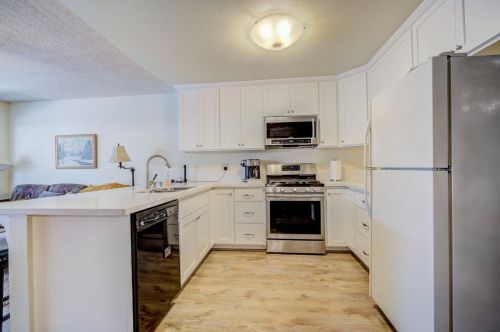 7919 Garry Oak Dr, Citrus Heights, CA 95610-0620
