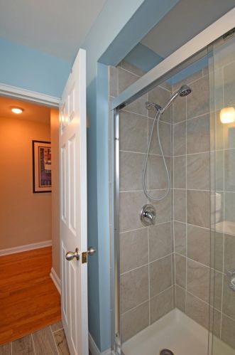 2415 Beechmont Ave, Cincinnati OH 45230-2030 exterior