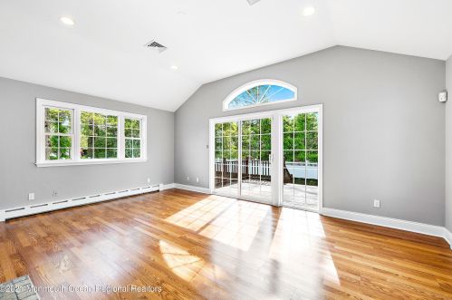 2278 Burroughs Ave, Northfield NJ  08225-1063 exterior