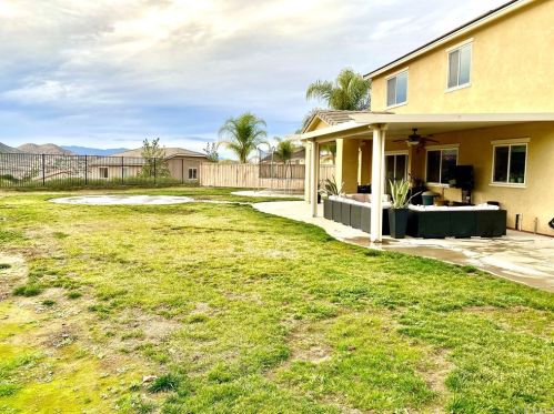 34149 Dianthus Ln, Lake Elsinore CA  92532-2983 exterior