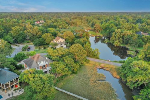 3984 Gift Blvd, Johns Island SC  29455-7740 exterior