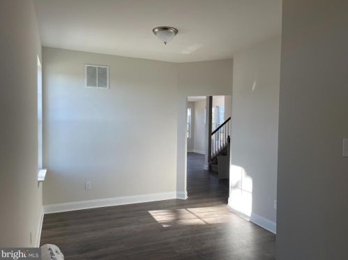 2976 6th St, Norristown, PA 19403-1511