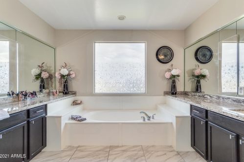 18415 Prt Royale Ln, Sun City AZ  85379-4720 exterior