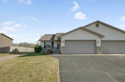 1027 Tamarack Pl, New Johannesburg WI  54017-4405 exterior
