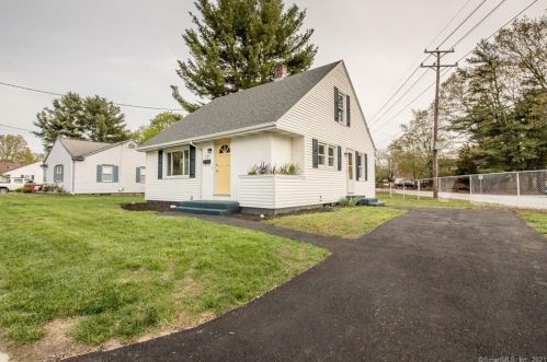 227 North St, Killingly CT  06239-1926 exterior