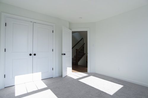 62 Cedar Blvd, Pittsburgh PA  15228-1312 exterior