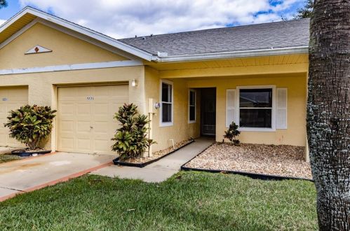 3221 Queen Palms Ct, Kissimmee, FL 34747-1468
