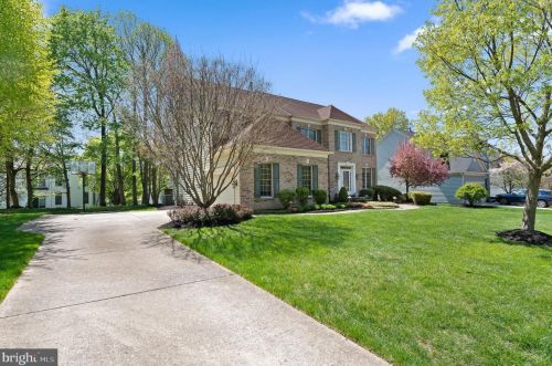 686 Cherrydale Dr, Miquon, PA 19444-2327