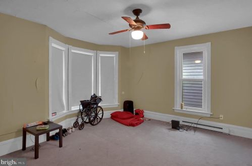 2001 Derry St, Harrisburg PA 17111-1643 exterior