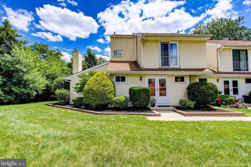 304 Spruce Cir, Lansdale, PA 19446-6029