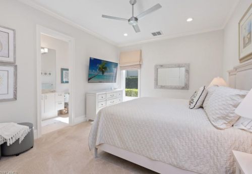 4252 Deephaven Ln, Naples FL  34119-8616 exterior