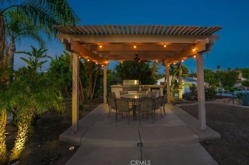 17732 7 Spg Way, Riverside CA 92504-9459 exterior