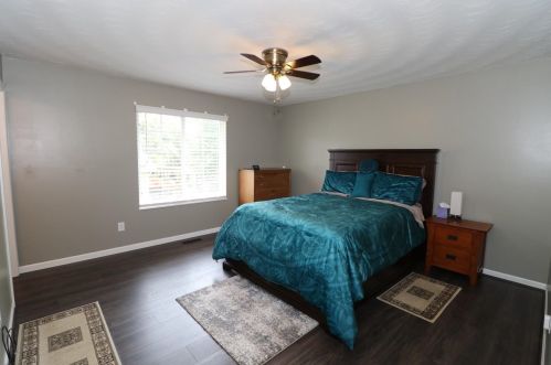 701 Elm St, Fairfax OH  45133-1385 exterior