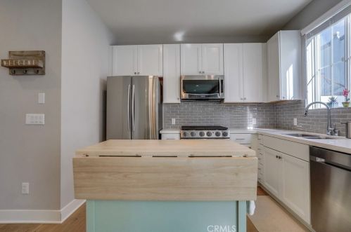 18510 Grevillea Ave, Redondo Beach CA  90278-4630 exterior