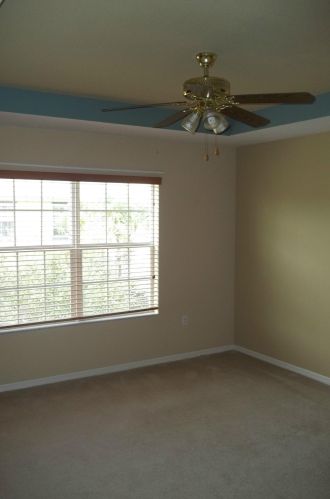 2132 Eatonville Dr, Fort Pierce FL  34952-8004 exterior