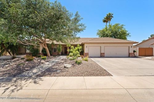 1311 Linda Ln, Chandler, AZ 85225-5316