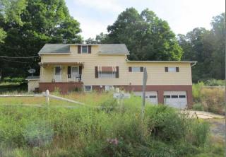 195 Whistler St, Hollsopple, PA 15935