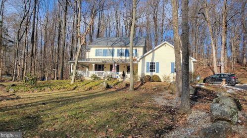 44 Diesinger Dr, Collegeville, PA 19473-1680