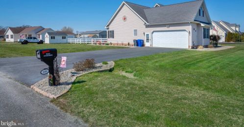110 Lucky Estates Dr, Harrington DE  19952-2493 exterior