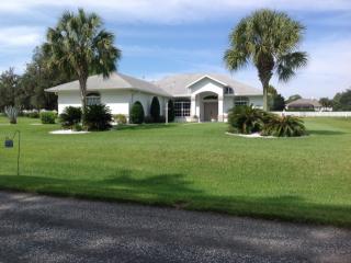 1268 Hambletonian Dr, Hernando, FL 34442-5220