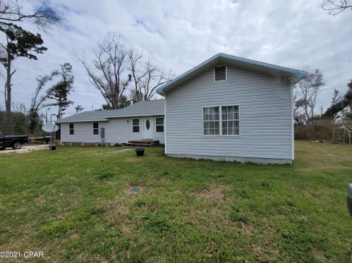 1250 Fairview Rd, Marianna, FL 32448-9257