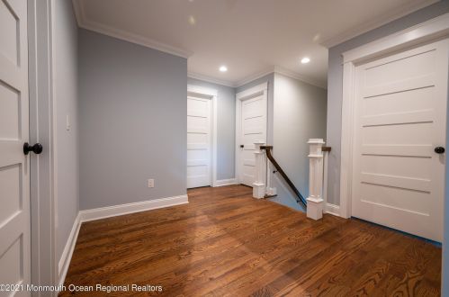 803 Leonardville Rd, Leonardo NJ  07737-1335 exterior