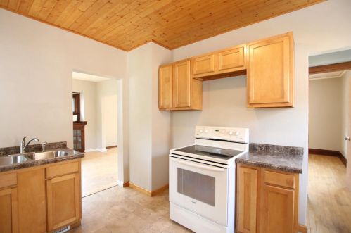 495 Ruggles St, Fond Du Lac, WI 54935-3971