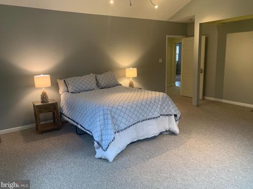 653 Gulph Rd, Norristown PA  19406-3704 exterior