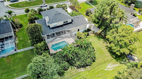 2424 Crews Lake Hills Loop, Lakeland, FL 33813-3859