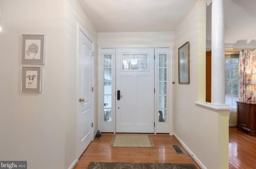 4302 Bridlepath Ct, Fredericksburg, VA 22408-8814