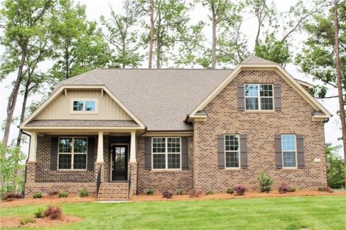1210 Brookview Dr, Stonycreek, NC 27244-9660