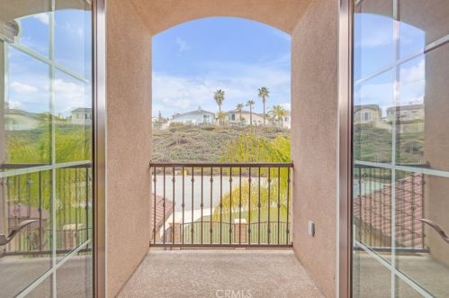 13 Via Niccolo Ct, Lake Elsinore CA  92532-0147 exterior