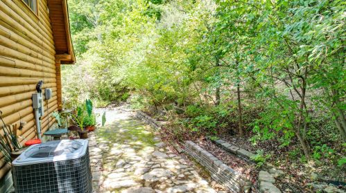 499 Jo Ann Ln, Grants Lick KY  41001-8921 exterior