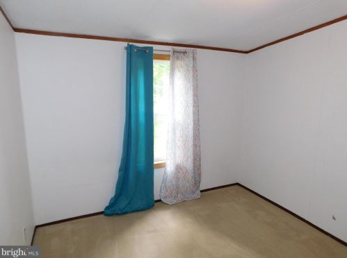 35353 Dannys Dr, Laurel DE  19956-3311 exterior