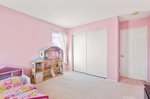 12607 Orangeblossom Ln, Riverside CA  92503-7059 exterior