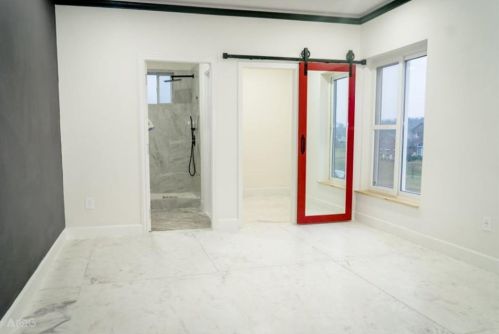 703 Leaning Oak Trl, Richmond TX  77406-4653 exterior