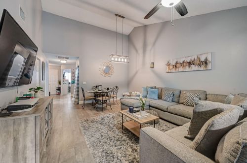 104 Sunshine Blvd, West Palm Beach FL  33411-1208 exterior