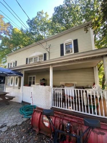 10 Mechanic St, Dover NJ  07801-1823 exterior