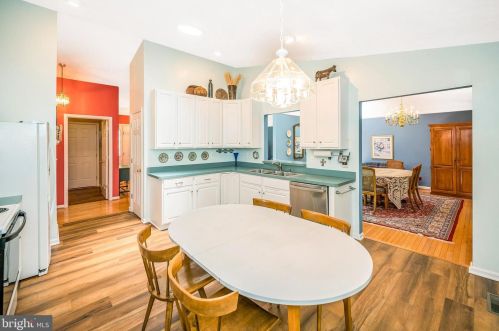 1011 Eastover Pkwy, Locust Grove VA  22508-5170 exterior