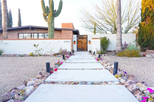 5409 10th St, Tucson, AZ 85711-3143