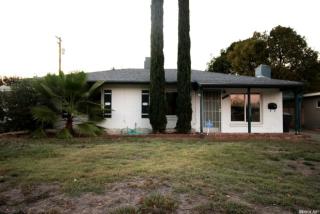 4820 62 St, Sacramento CA  95820-5720 exterior