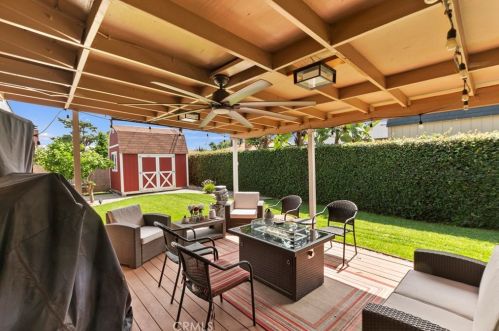 1262 Bridger St, Covina CA  91722-3512 exterior