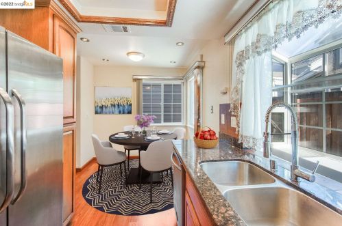 357 Wildrose Cir, Pinole, CA 94564-2307