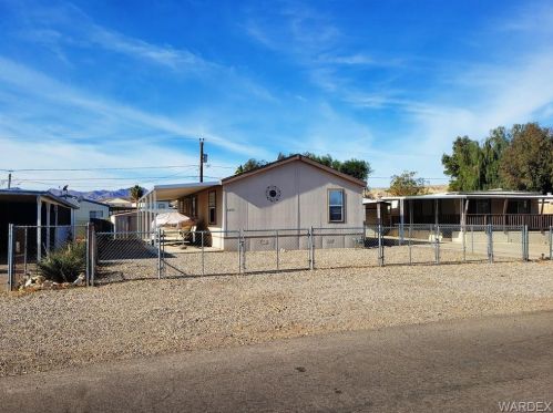 2355 Castle Rock Cir, Bullhead City, AZ 86442-4604