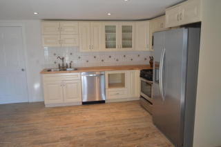 202 Cherry Ln, Cresco PA  18326-8059 exterior