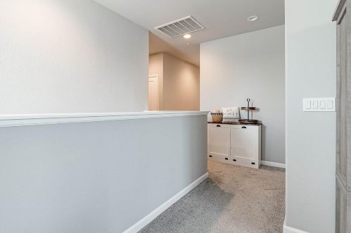473 Aldrich Ave, Livingston CA  95334-9130 exterior